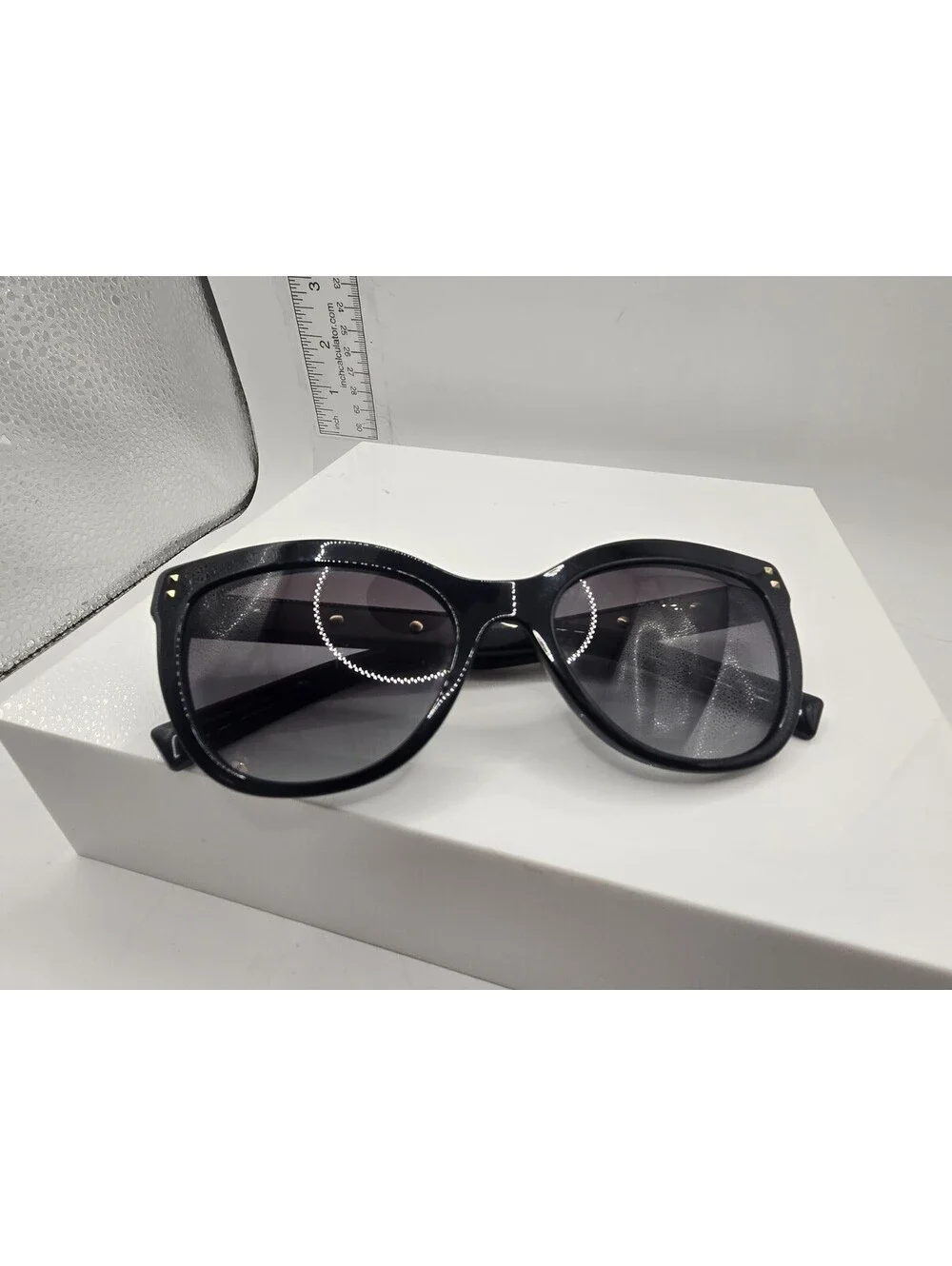 Valentino FREE ROCK STUD VA 4049 Black (5001/8G) Sunglasses 54-18-140 3N